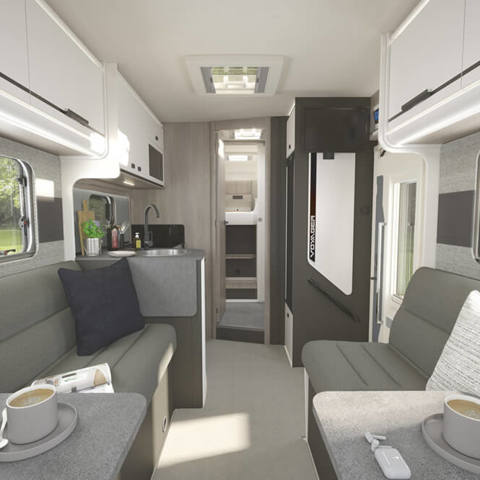 Voyager 584 front to rear