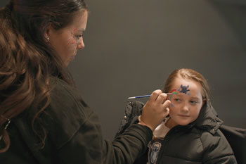Face painting at Swift Live