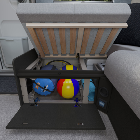 Challenger Grande 630 storage (Elephant furnishing)