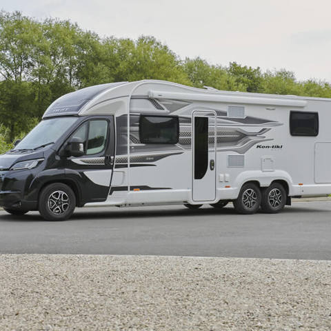 Kon Tiki 894 DB Side View