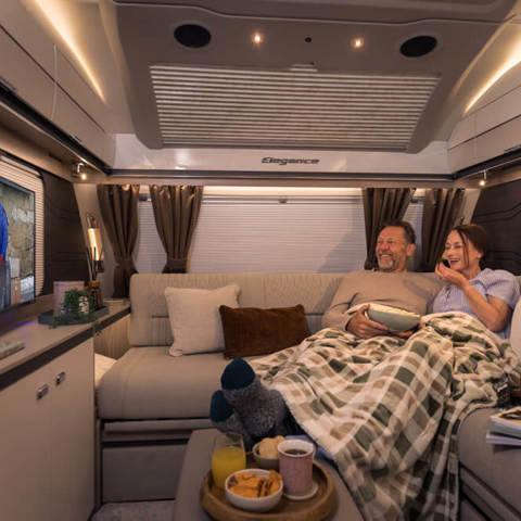 Elegance Grande 860 (evening lounge)