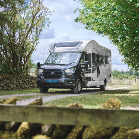 Voyager 574 Country