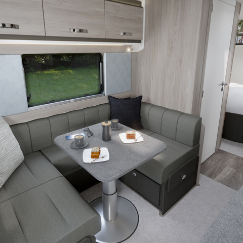 Challenger Grande 630 dinette (Elephant furnishing)