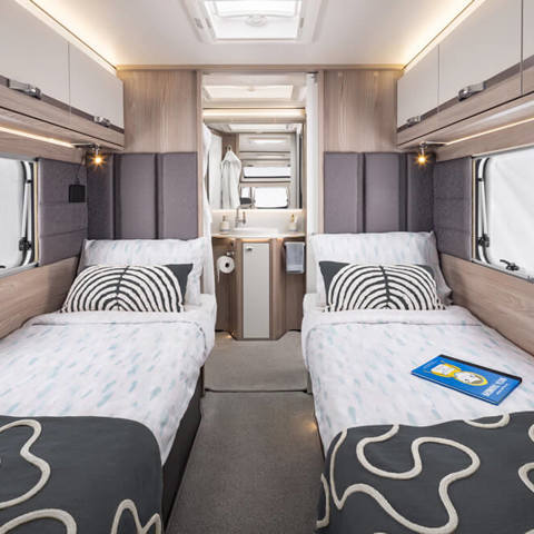 Conqueror 565 (Bedroom)