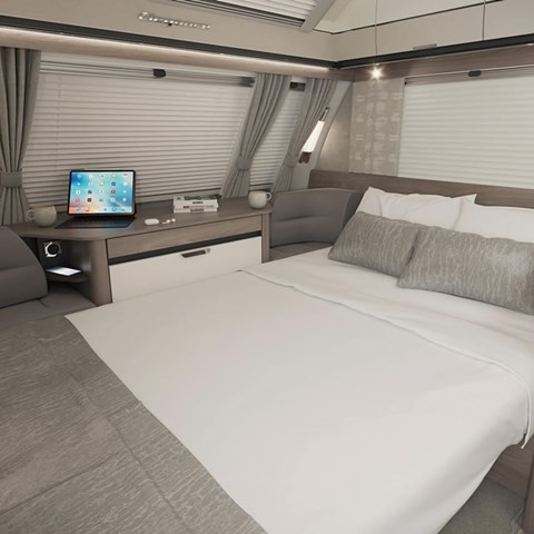 Elegance Grande 835 Front Lounge Bed Made Up