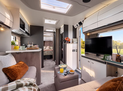 Swift Elegance Grande 860
