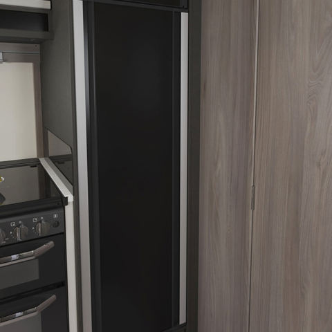 2026 Conqueror 480 Fridge