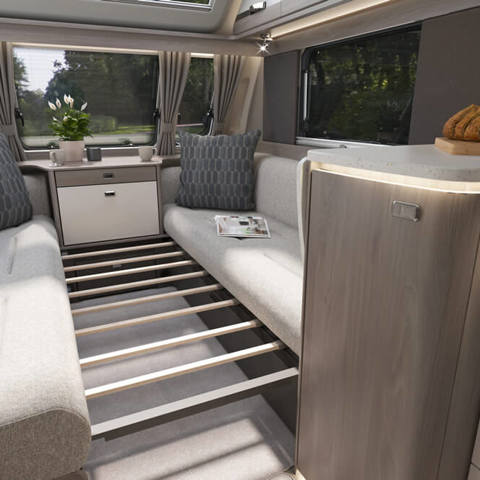 2026 Conqueror 480 Pull Out Bed Slats