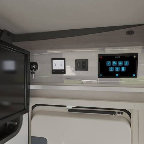 Kon-Tiki 740 entrance