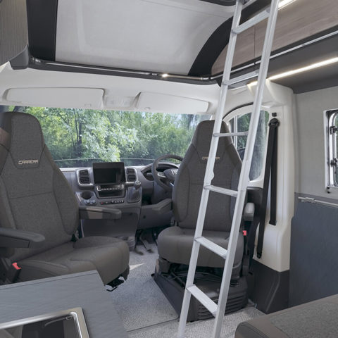 2026 Carrera 244 Front Lounge Ladder