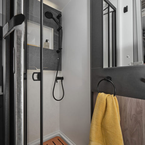 Trekker Shower