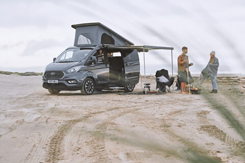 Swift Monza on the beach