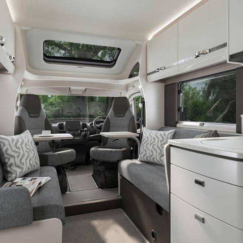 Escape 694 lounge (2 berth)
