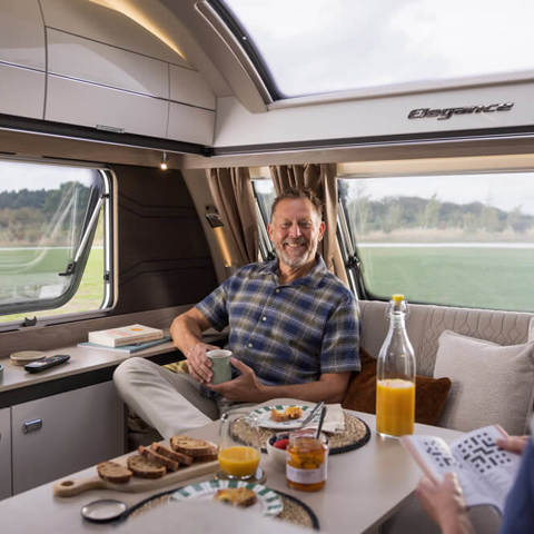 Elegance Grande 860 (lounge)